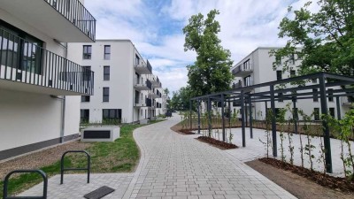 3 Zimmer zum Wohlfühlen im Park ERSTBEZUG