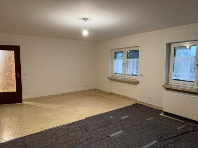 Attraktive 2-Zimmer-Souterrain-Wohnung in Rheinberg-Millingen