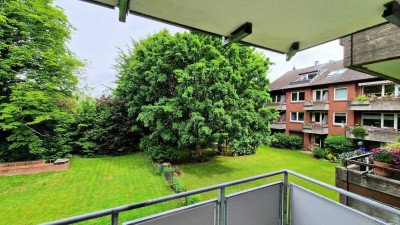 2,5 Zimmer Wohnung mit Balkon und Tiefgarage in zentraler Lage von Ahrensburg