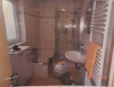 Geschmackvolle 3-Zimmer-Maisonette-Wohnung mit Balkon und Einbauküche in Hattersheim am Main
