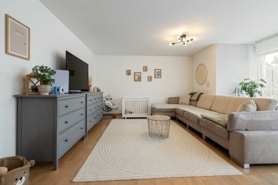 Attraktive 3,5 Zimmer Wohnung mit 2 Parkmöglichkeiten in Idyllischer Lage!