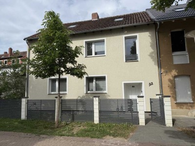 Großes Haus 6 Zimmer mit Balkon und Fensterbad in Helmstedt Zentrum