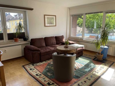 helle 2-Zimmer-Single-Wohnung in ruhiger Lage Süd-West-Balkon mit EBK & Gemeinschaftsgarten