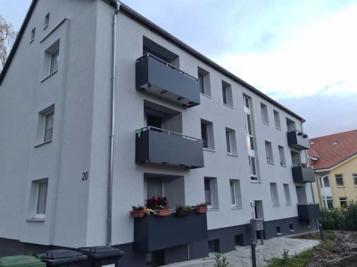 Renovierte 2-Zimmer-Wohnung mit Wannenbad***in ruhiger Wohngegend!!!