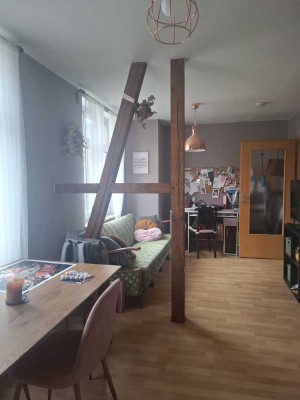 Sonnige 2-Zimmer-Wohnung mit Balkon in Wenigenjena – ab Oktober frei (ggf. schon im September)