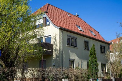 3 Fam.-Haus in Top-Lage mit viel Potential