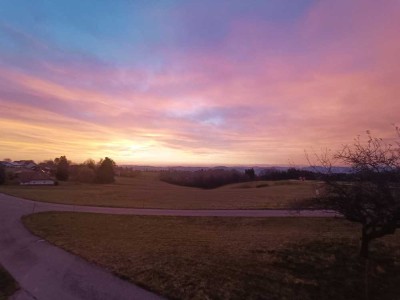 Großzügige 4-Zimmer-Wohnung mit Balkon und herrlicher Alpensicht