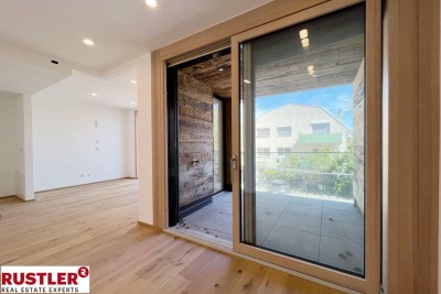 Anlegerwohnung gesucht? 2 Zimmerwohnung mit Loggia, bodentiefen Fenstern und eleganter Ausstattung