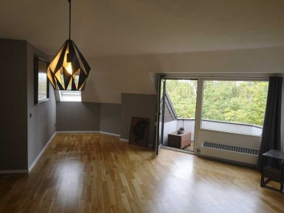 Über den Dächern von Grimlinghausen - Tolle Zweizimmerwohnung mit Rheinblick