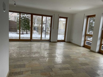 Gepflegte 3‑Zimmer Wohnung mit Garage in Gersthofen