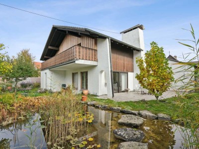 Einfamilienhaus mit Einliegerwohnung in Mering