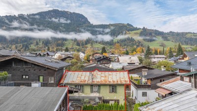 Sanierungsbedürftiges Knappenhaus in zentraler Ruhelage