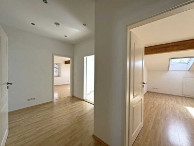 Moderne Dachgeschosswohnung in Prien a. Chiemsee (Zentrum)