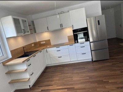 Modernisierte 3-Zimmer-Wohnung mit Balkon und Einbauküche in Epfendorf