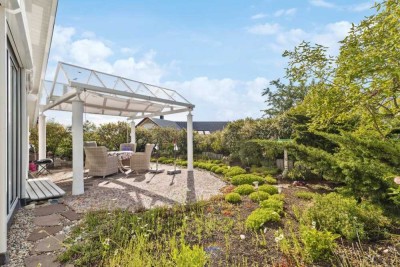 Landhausvilla mit Sonnenterrasse in Steinenbronn