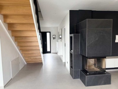 Exquisites, bezugsfreies EFH - Neubau mit Top-Ausstattung, Luxusküche, Wellnessbad, PV & Wärmepumpe,