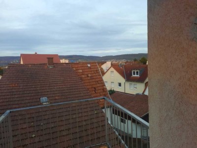 Charmante 1-Zimmer-Küche-Bad Wohnung in Sandhausen mit schöner Balkonaussicht