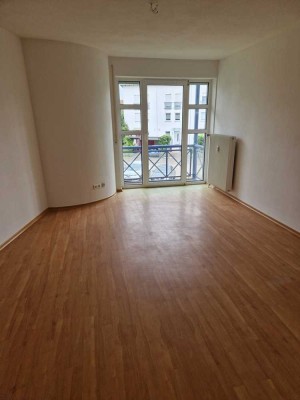 Schöne 1 Zi. Wohnung in ruhiger Lage