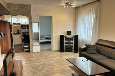 Modernisierte 2-Zimmer-Wohnung mit Balkon in Straubing-Süd