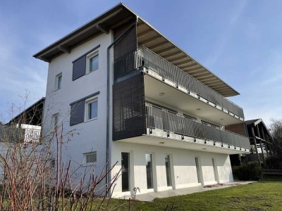 2-Zimmer-Whg mit hochwert. neuer Einbauküche u. schönem Ausblick, Terrasse , Garten in Pfarrkirchen