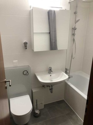 Renoviertes & teilmöbliertes Appartment mit Balkon zu vermieten in OF ab 30.10
