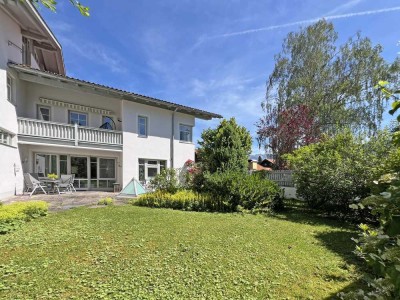 Moderne Erdgeschosswohnung in traumhaft ruhiger Lage