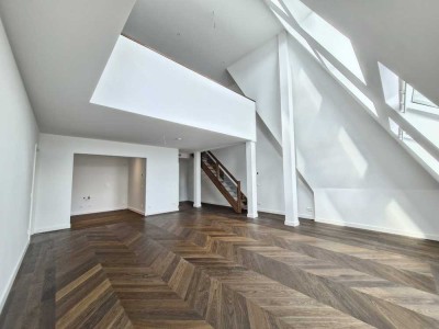 Maisonette-Oase mit Spa-Feeling & Skyline-Flair – auf dem Ku’damm!