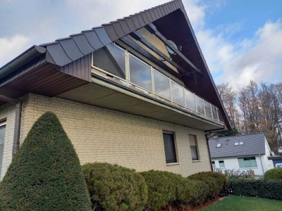 Gepflegte 3-Zimmer-Dachgeschosswohnung mit Balkon in Hiddenhausen