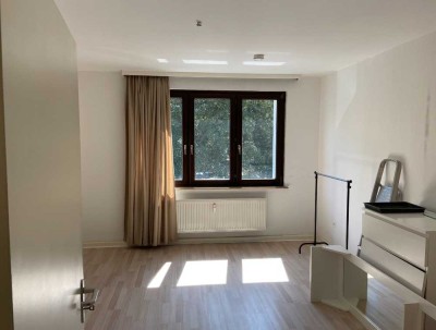 Schöne 2 Zimmer-Wohnung nahe Bismarck-Viertel