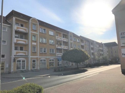1-Zimmerwohnung im 1.OG in Niesky mit Tageslichtbad im Stadtzentrum zu mieten!!