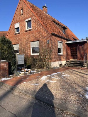 Geschmackvolles Vorderhaus mit EBK in Wedemark