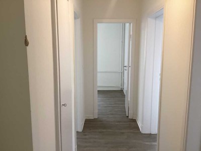 Lust auf Veränderung: top sanierte 3 Zimmer-Wohnung mit Balkon inmitten der Lübecker Altstadt!