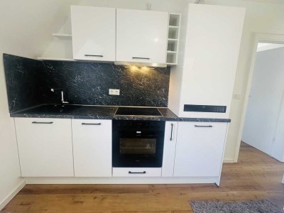 RESERVIERT Erstbezug nach Sanierung: Möblierte 2-Zimmer Whg. mit lux. Innenausstattung in Düsseldorf