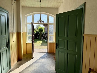 Die alte Schule  -   Freiraum für Kreative