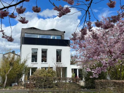 Luxuriöses Einfamilienhaus in Ulm-Böfingen (OHNE Makler)