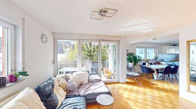 Helle 4-Zimmer-Wohnung in RV-Weißenau mit Süd-Balkon in 3-Familienhaus