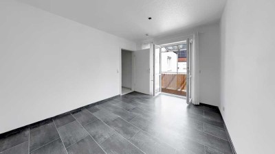 73 m² Maisonette in Günzburg: Balkon, 2 TG-Stellplätze, Fußbodenheizung, Fernwärme, bezugsfertig