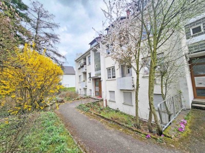 Attraktive 3-Zimmer-Dachstudiowohnung in ruhiger Lage