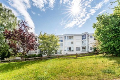 Sulgen-Eckenhof: Schöne 3-Zimmer-Wohnung mit Terrasse