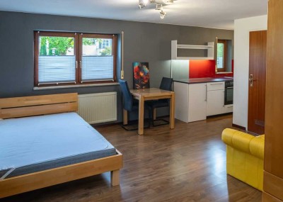 Stilvolle, gepflegte 1-Zimmer-Erdgeschosswohnung mit gehobener Innenausstattung in Weinstadt