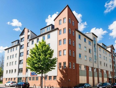 +++ Bezugsfrei! Charmantes 1-Zimmer-Apartment mit Badewanne, Aufzug und TG-Stellplatz +++