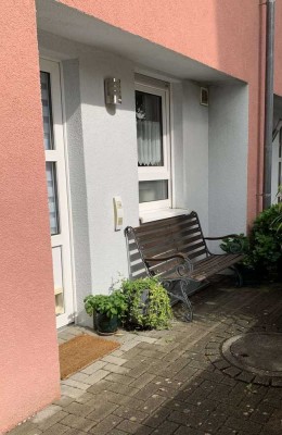 Großzügiges Reihenmittelhaus in Lörrach-Brombach!