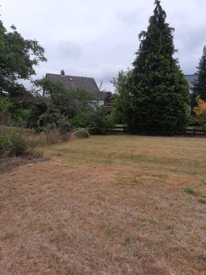 Tolles 4-Familienhaus ! Terrassen ! Balkone ! Großes Grundstück