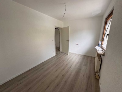 Erstbezug nach Sanierung: attraktive 3-Zimmer-Wohnung in Esslingen