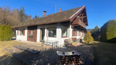 Grainau: Gepflegtes, großes  Einfamilienhaus in ruhiger, sonniger Lage