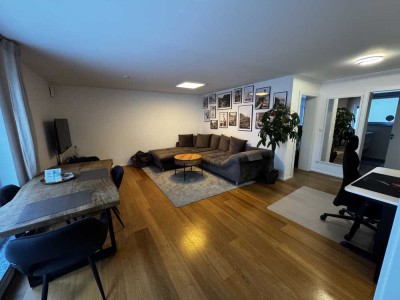 Nachmieter gesucht - Top Lage am Killesbergpark. Geräumige 2 Zi Terrassenwohnung in Stuttgart.