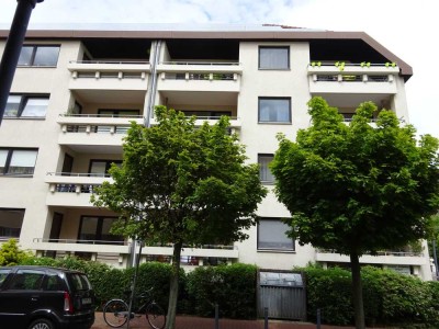 Moderne Komfortwohnung in gepflegtem Haus mit Südbalkon, innenstadtnah