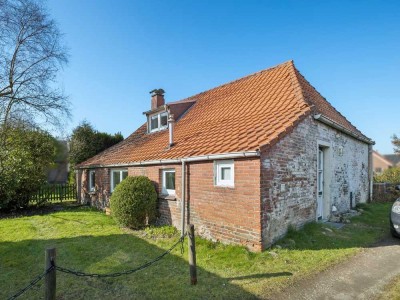 Modernisiertes und sofort bezugsbereites Einfamilienhaus in Lütetsburg nahe der Nordseeküste
