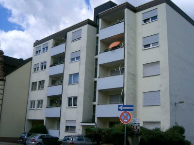 Zwei sofort nutzbare Eigentumswohnungen nebeneinanderliegend zentral in Ottweiler