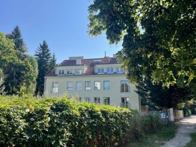 DACHGESCHOSS + BALKON + GRÜNBLICK + GEMEINSCHAFTSGARTEN!